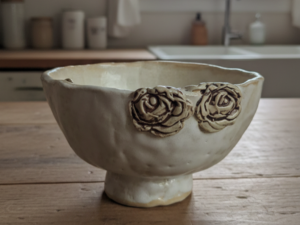 KÄSITÖÖKAUSS "ÕRNUS SINU LAUAL"